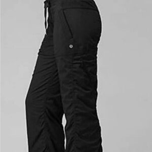 Women's Lululemon size 2 Black Dance Studio Pants